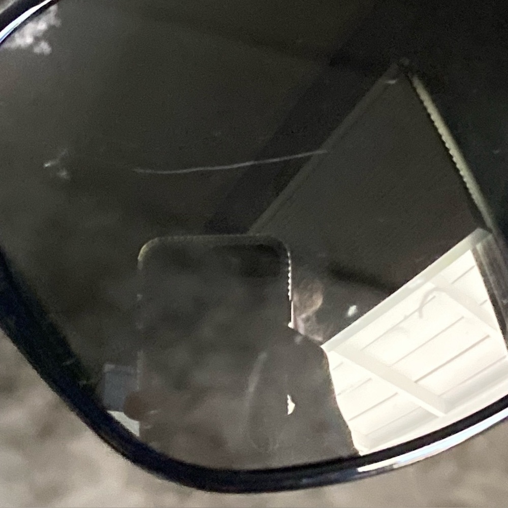 Gucci Square Acetate Sunglasses w/ Interlocking G Detail - Picture 9 of 12